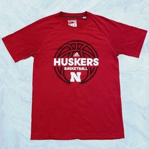 Adidas Nebraska Cornhusker Basketball Ultimate Tee, Size Medium, Red